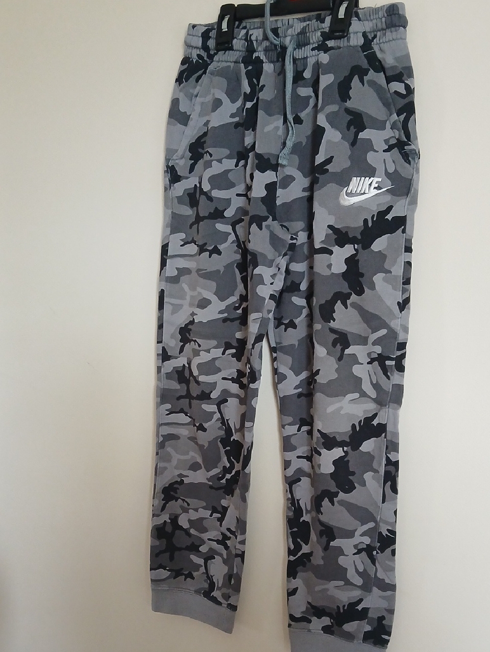 Nike Boys' Gray Camo Joggers